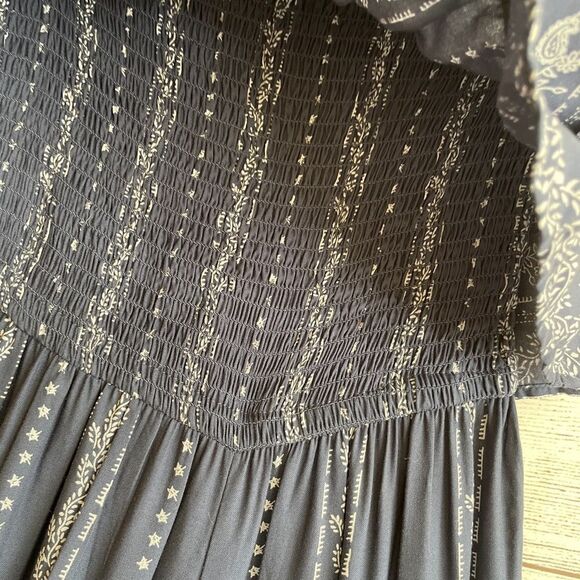 NEW WITHOUT TAGS JAPNA BANDANNA PRINT JUMPSUIT - Picture 6 of 7